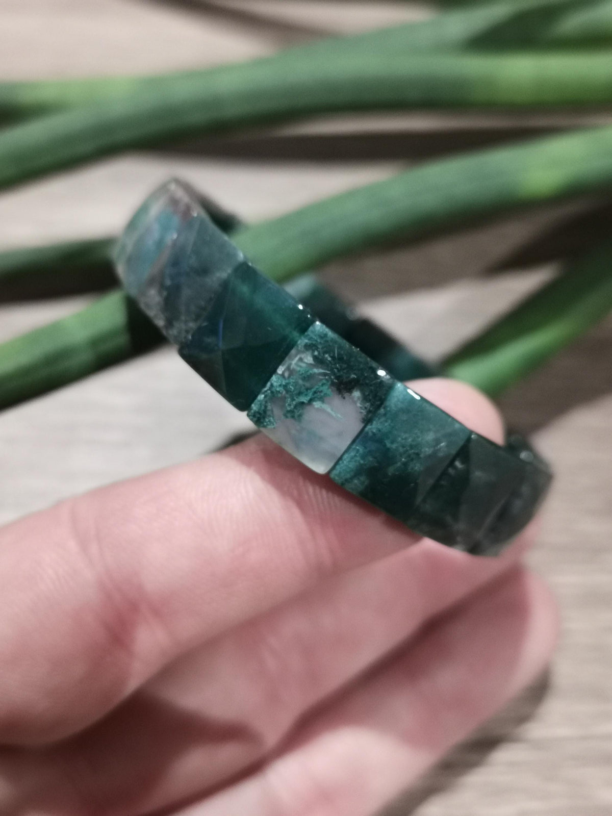 Agata Muschio, bracciale con perla quadrata sfaccettata