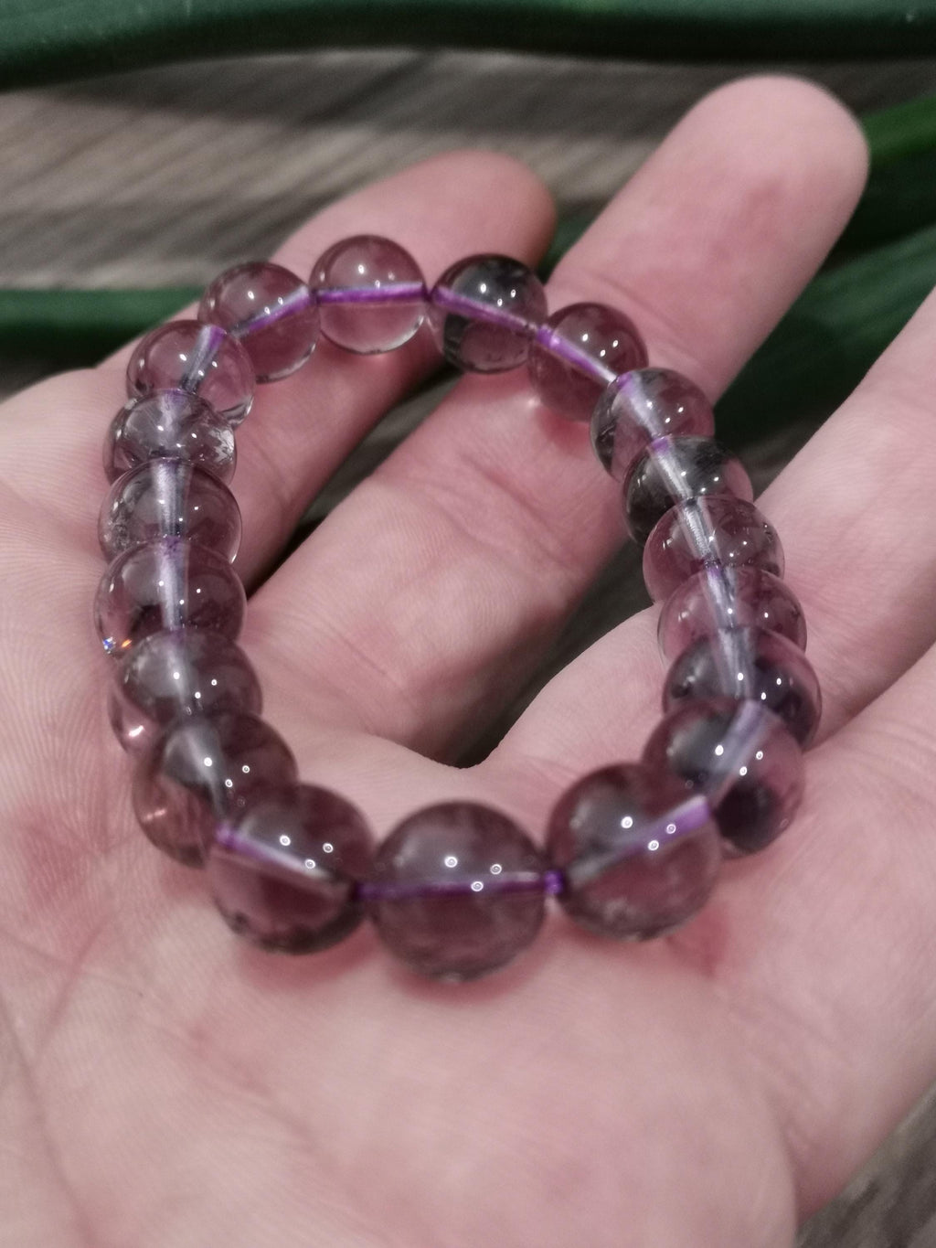Amethist uit Bolivia AAA, armband van ronde kralen 10 mm / Top lithotherapie