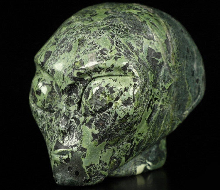 Teschio alieno in diaspro camouflage detto pelle di rana, minerale scolpito da collezione / Teschio REIKI, Cranio, SchÄdel, Cranio