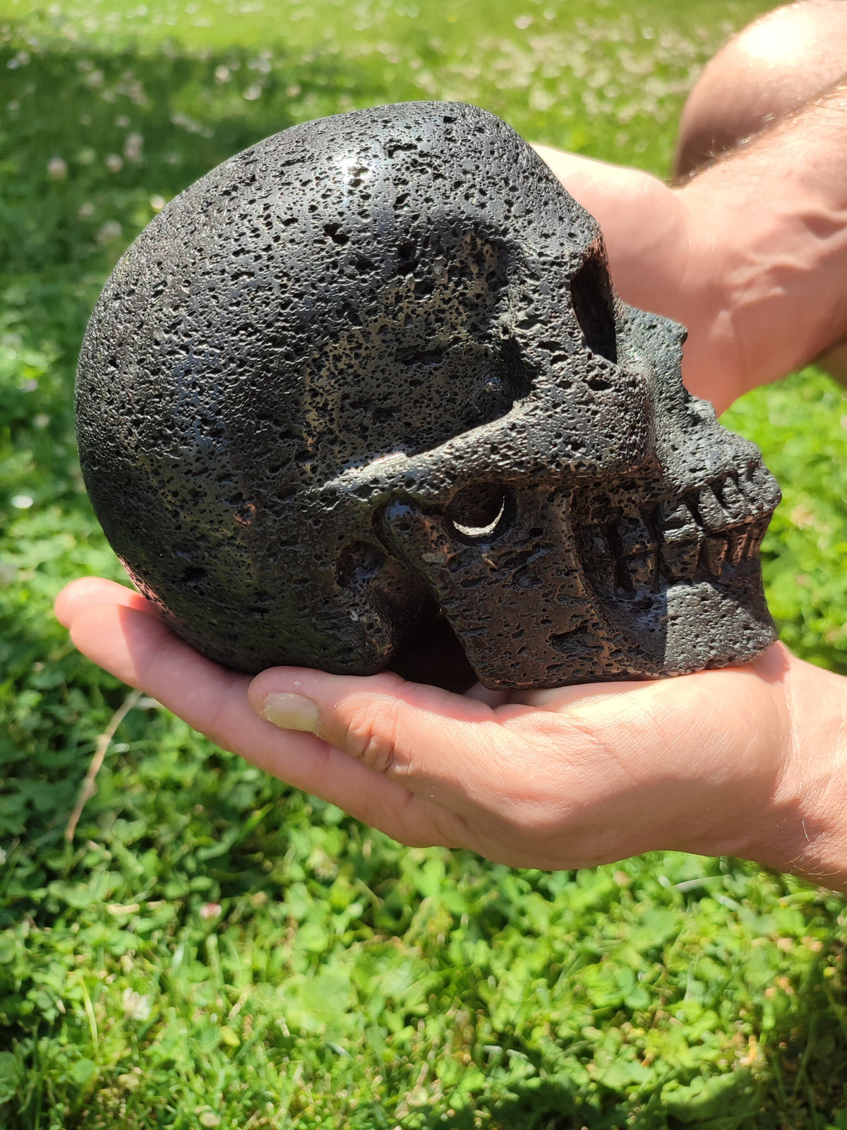 Heißer Lavastein / Schädel XXL / Sammler-Vulkanstein, Memento Mori