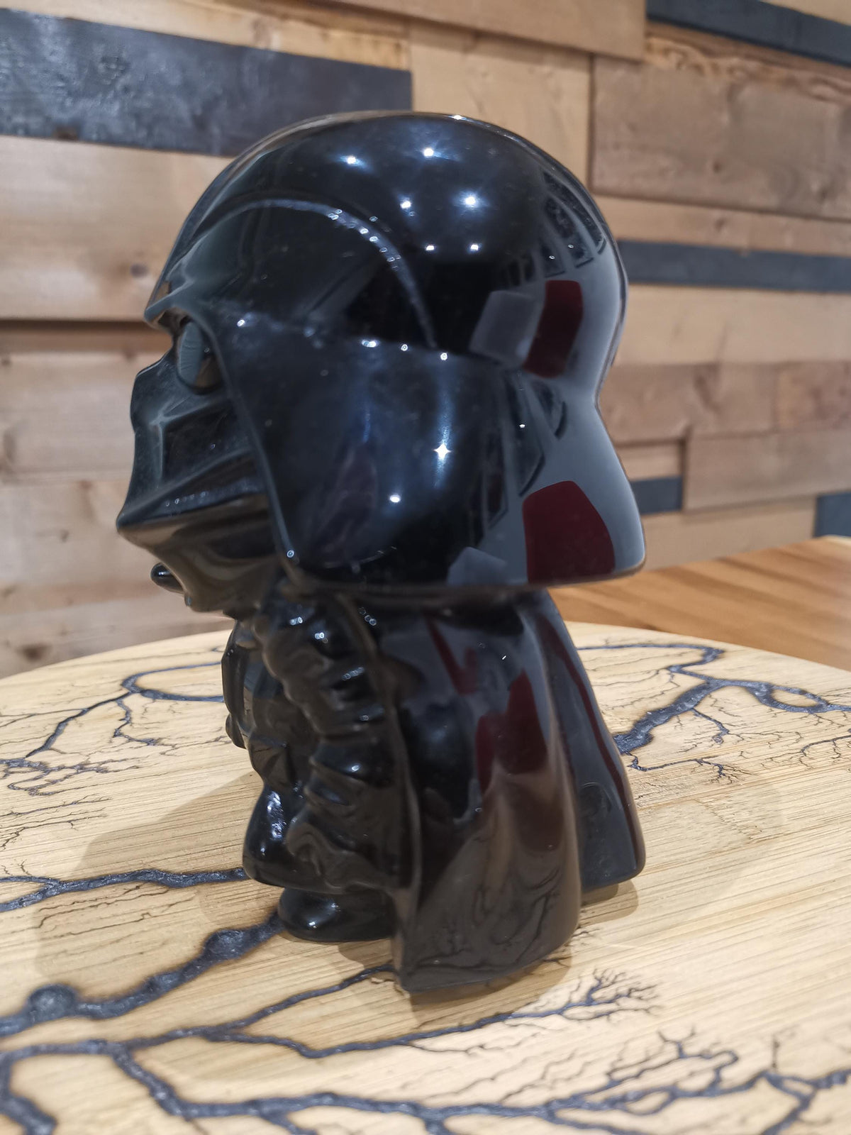 Dark Vador, sculptuur van zwart obsidiaan 1,6 kg / Star Wars-collectie