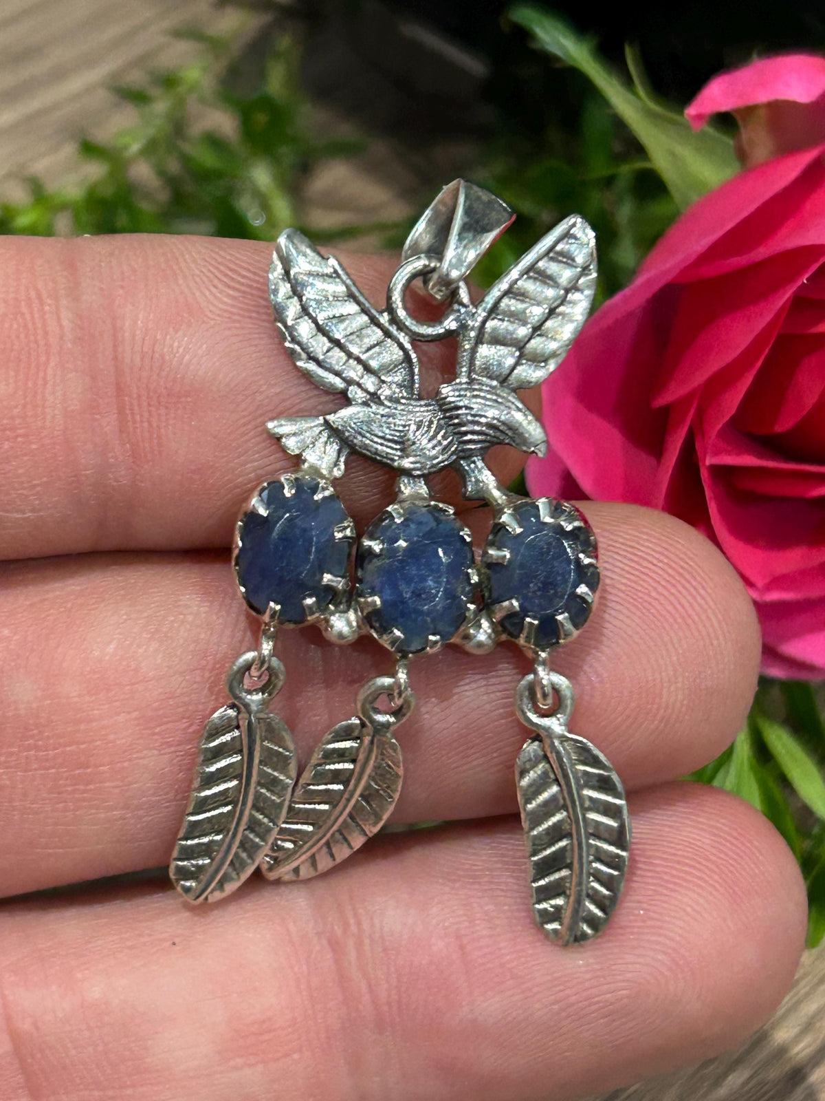 Pendentif attrape-rêves en argent 925 · Saphir du Pakistan