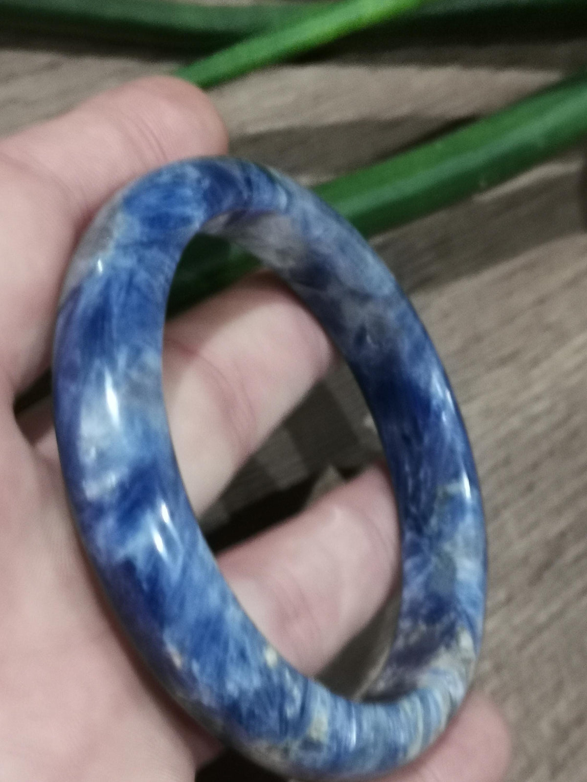 Cianite , Cianite , bracelete rígido AAA diâmetro , pedra natural