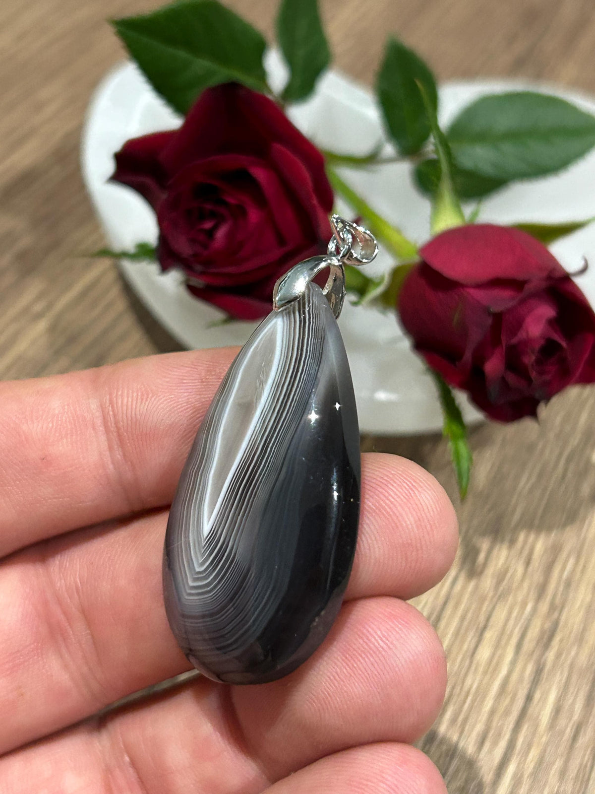 Pendentif goutte en agate du Botswana – 15 g
