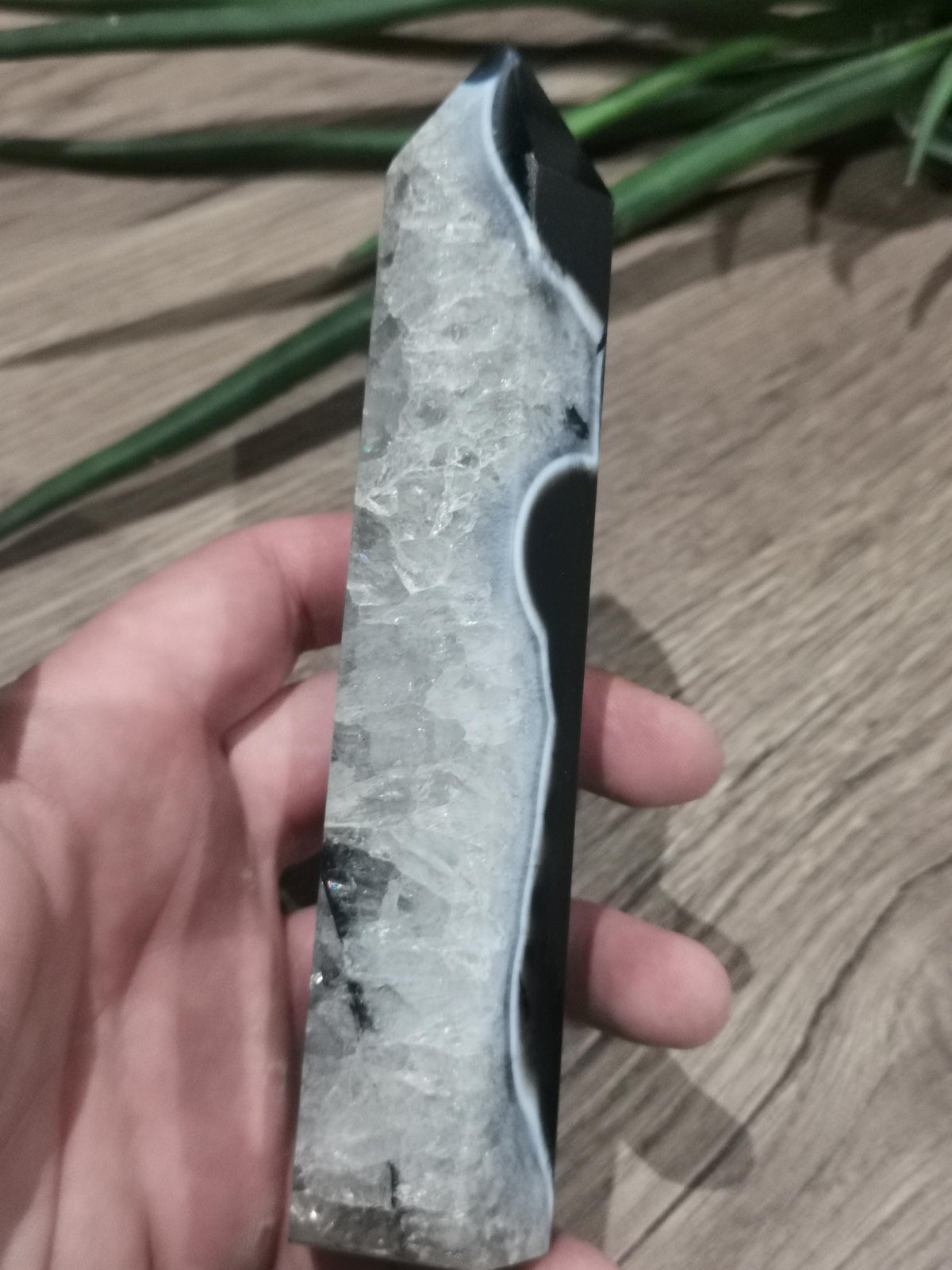 Black banded agate from Uruguay – 169 mm obelisk point