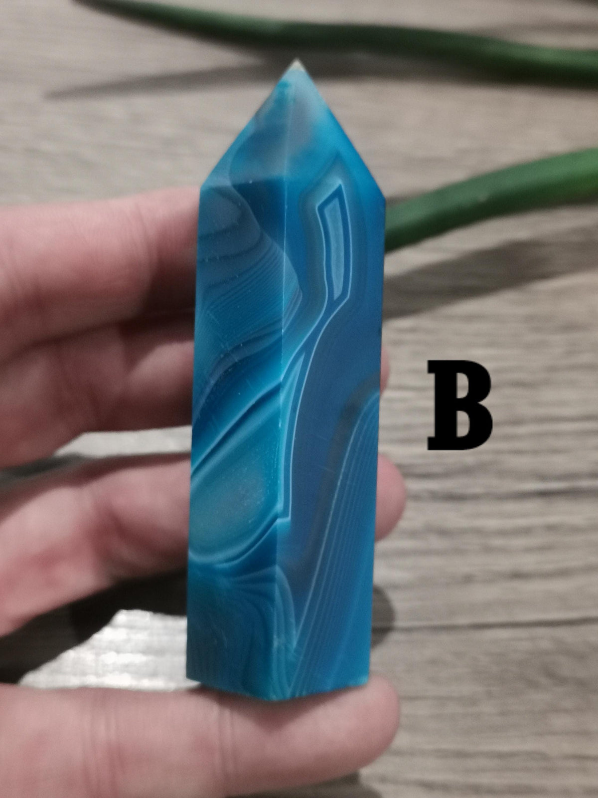 Agate Bleu couleur Mer , Obélisque / Pointe de collection - Fengshui