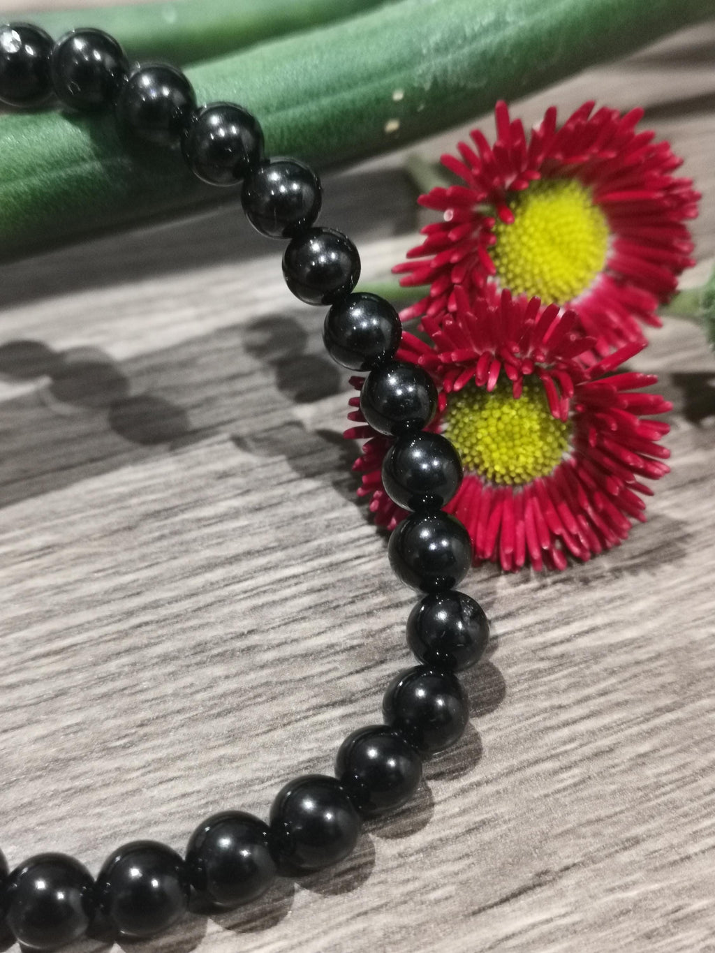 Pulsera de espinela negra – Cuentas redondas de 6 mm – A medida