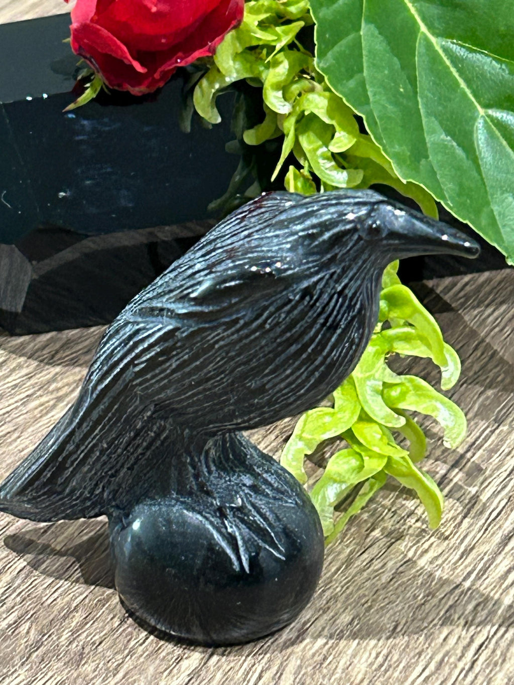 Vogelsculptuur 70 Gr , Raaf van Gepolijst Zwart Obsidiaan , Natuurlijke Vulkanische Steen