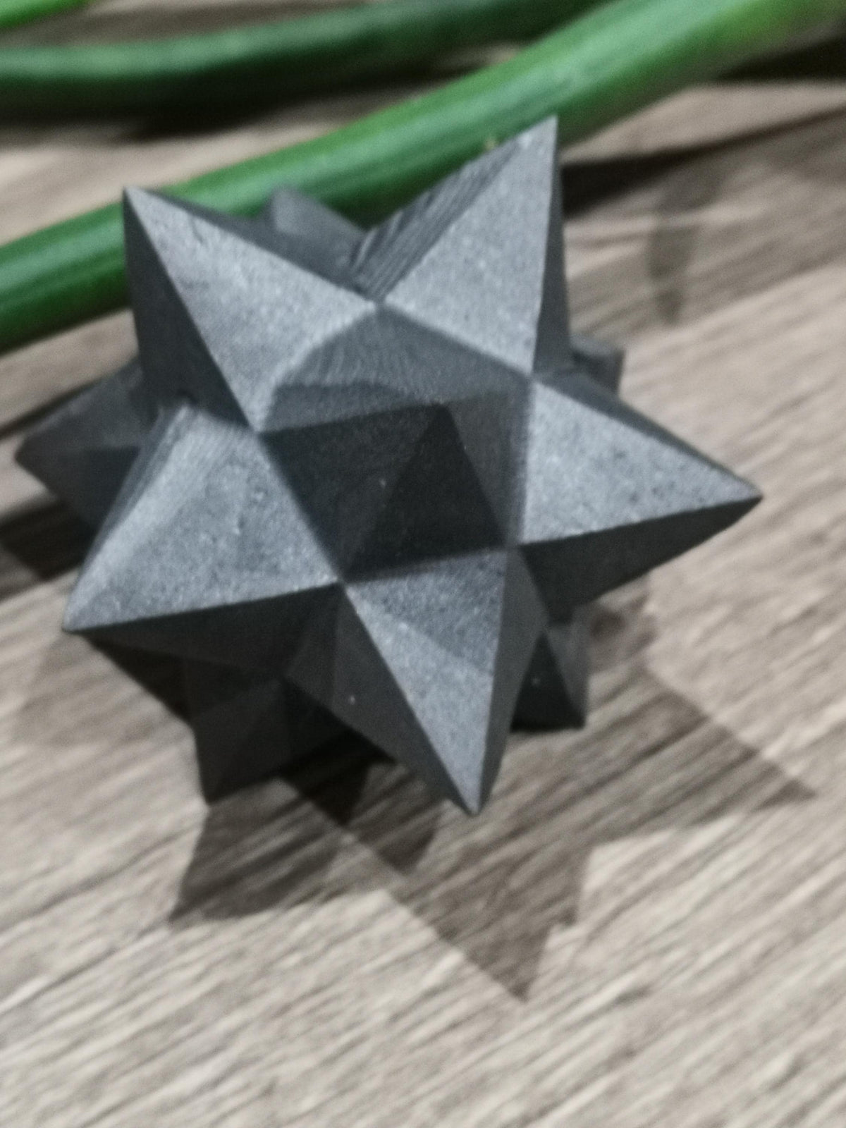 Merkaba en shungite naturelle de Russie, 74 mm