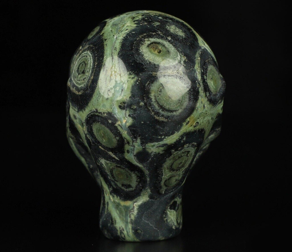 Jaspis met krokodillenleerstructuur , Kambaba-jaspis , Elf , fee , Avatar , natuurstenen sculptuur , bewerkte mineralen