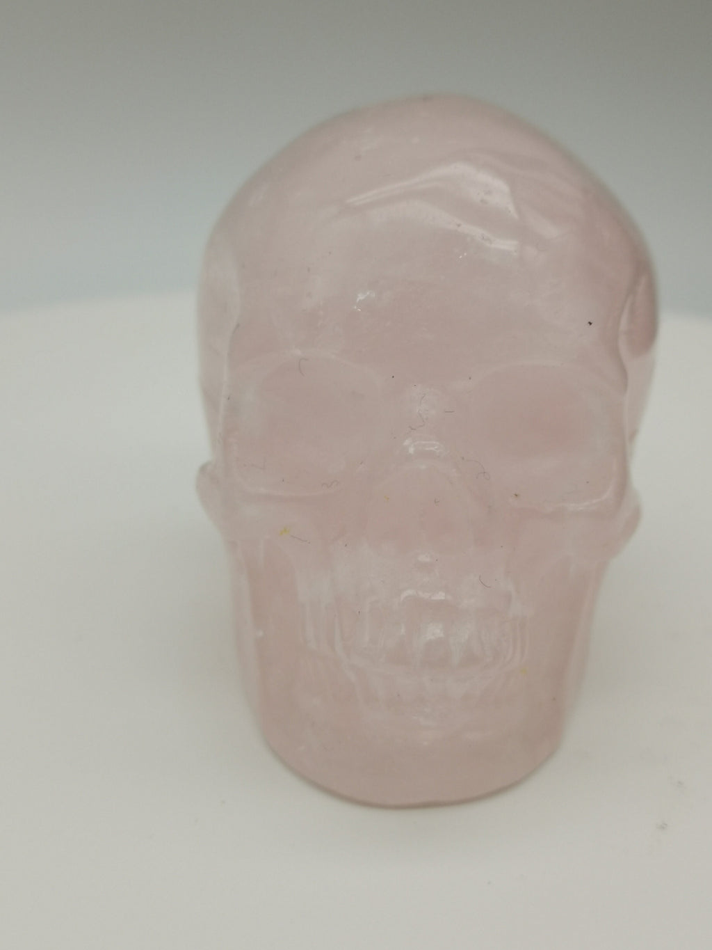 Crâne en quartz rose du Brésil – Pierre naturelle – 96 g