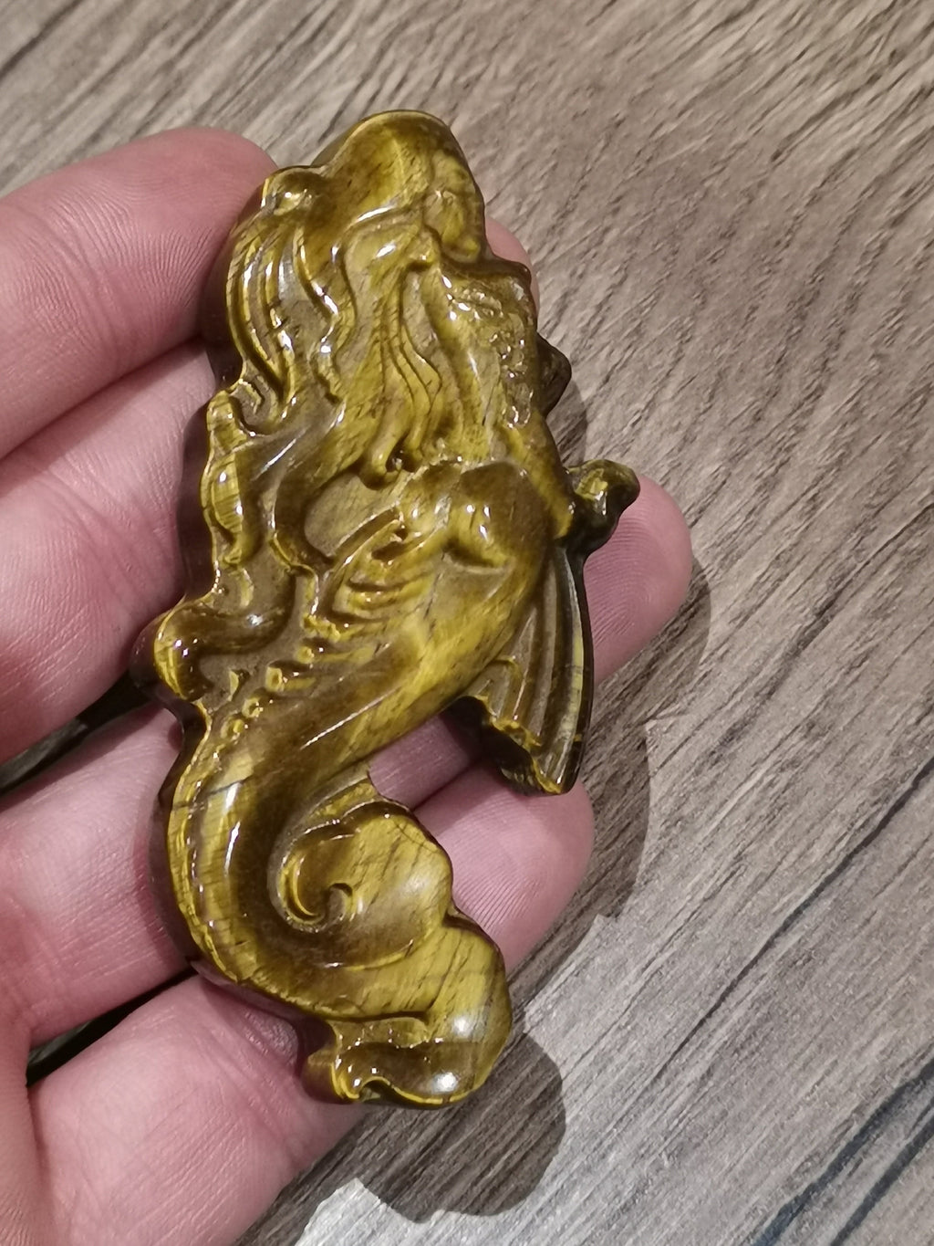 Engraved tiger’s eye mermaid – Natural stone medallion