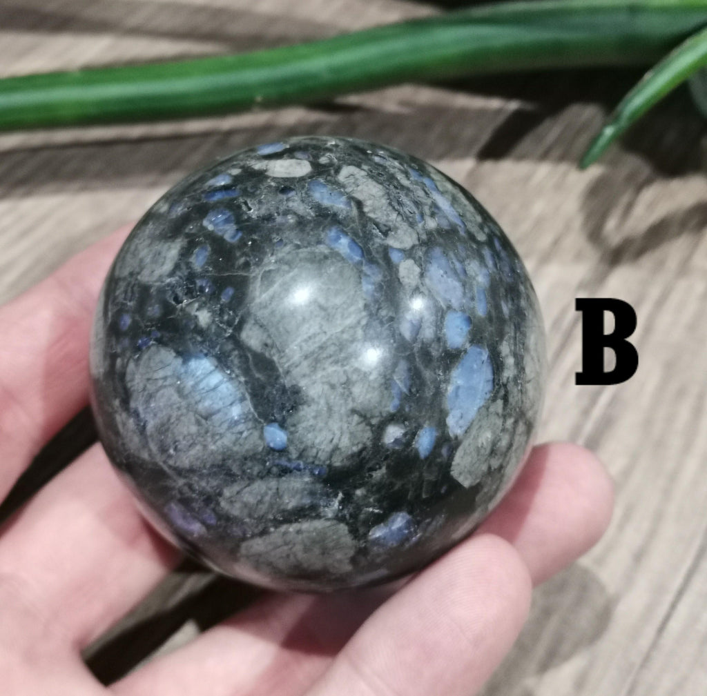 llanite / Vulcanite , Sphere pierre naturelle AU CHOIX , Boule Minérale