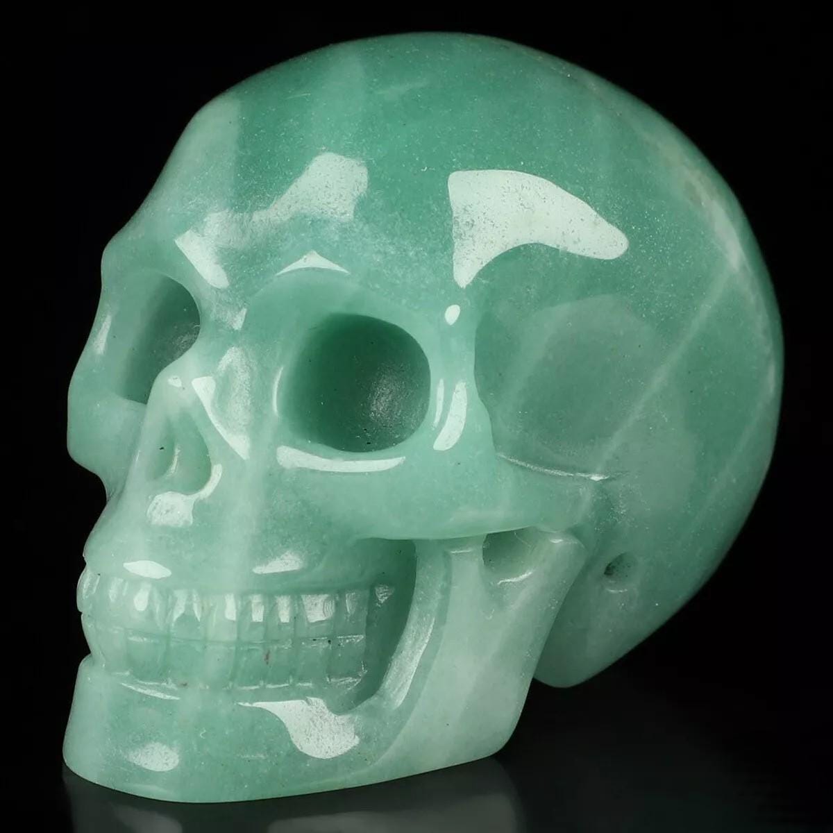 Braziliaanse groene aventurijn, natuurstenen sculptuur, bewerkte mineralen / kristallen schedel 2 P