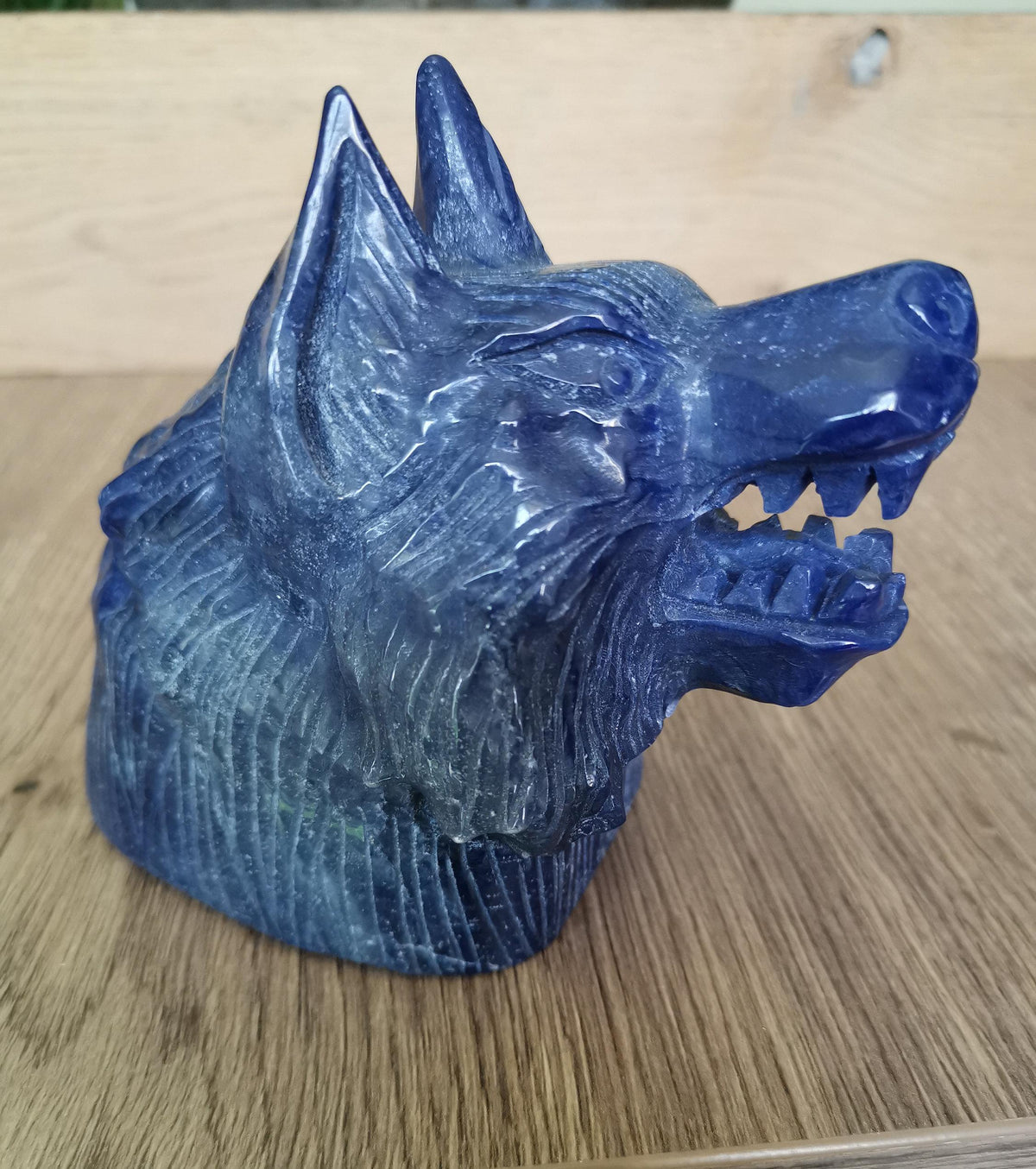 WOLF , Skulptur /Statue , Blaue Aventurin  -> Naturstein AA