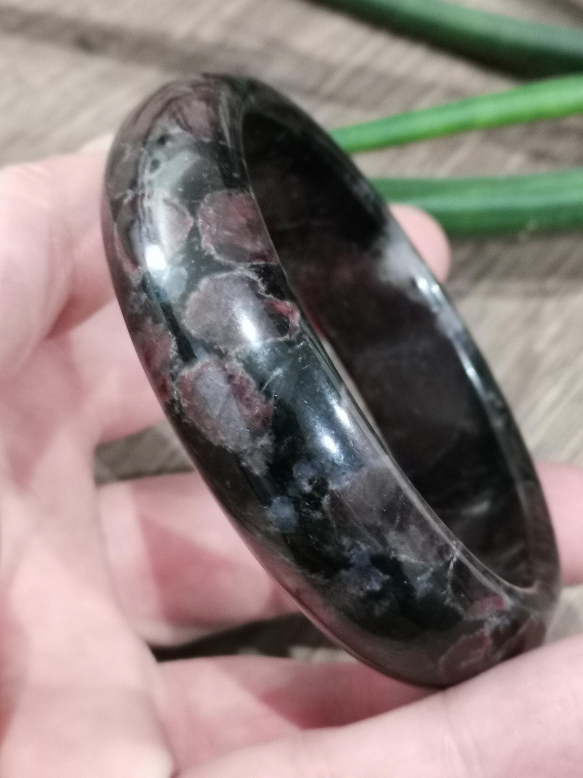 Granada almandina, pulseira rígida de 64 mm de diâmetro em pedra natural para litoterapia