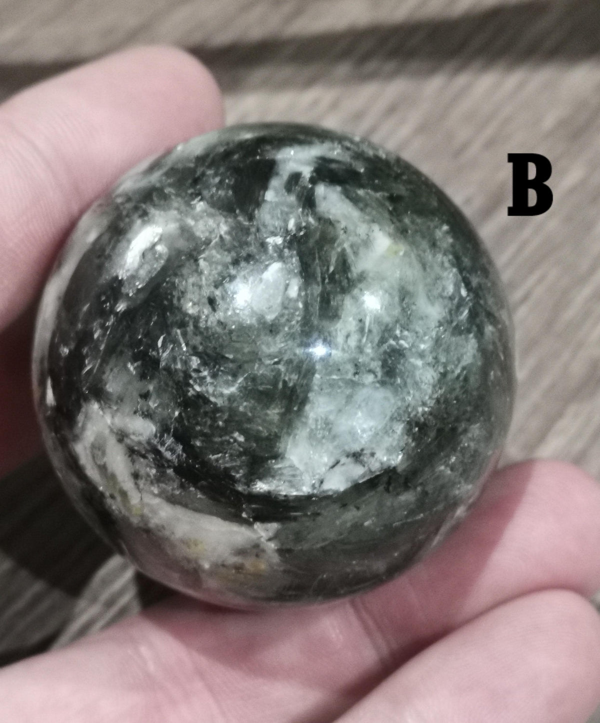 Mica Verde ,Muscovita / ESFERA A ELEGIR / Mineral Raro de Tanzania