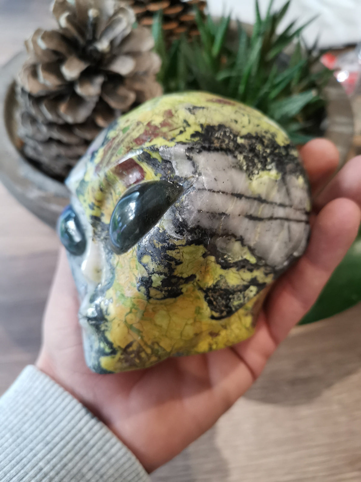Jaspe hiso de chine / Crâne Type Roswell Extra-terrestre pierre taille Xl ,  Crystal Skull Companion Star Crystal Skull