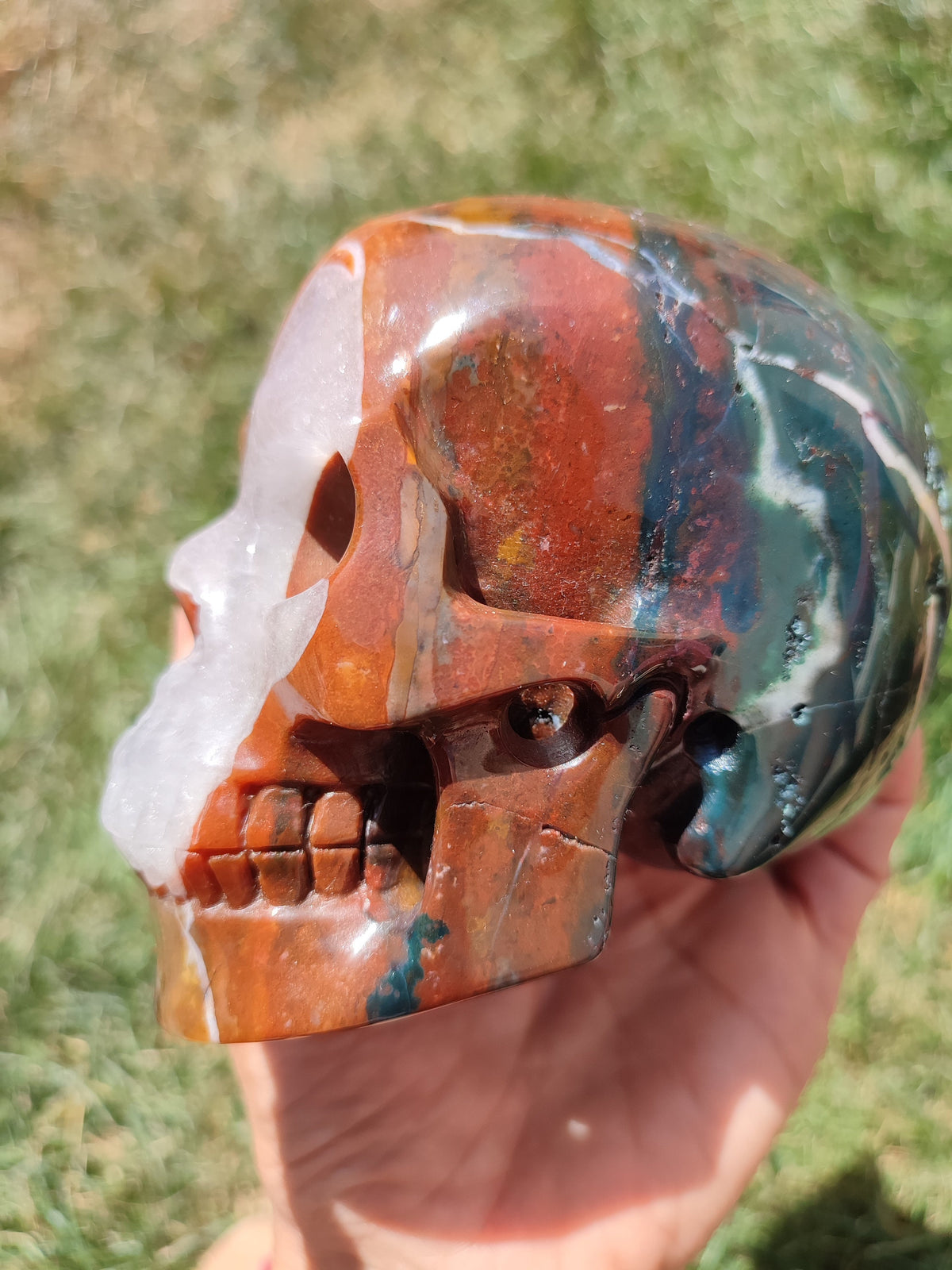 Crâne d'agate Indienne , pierre naturelle, Sculpture vanité , memento mori