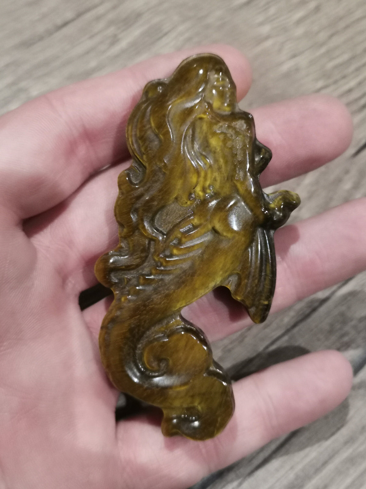 Engraved tiger’s eye mermaid – Natural stone medallion