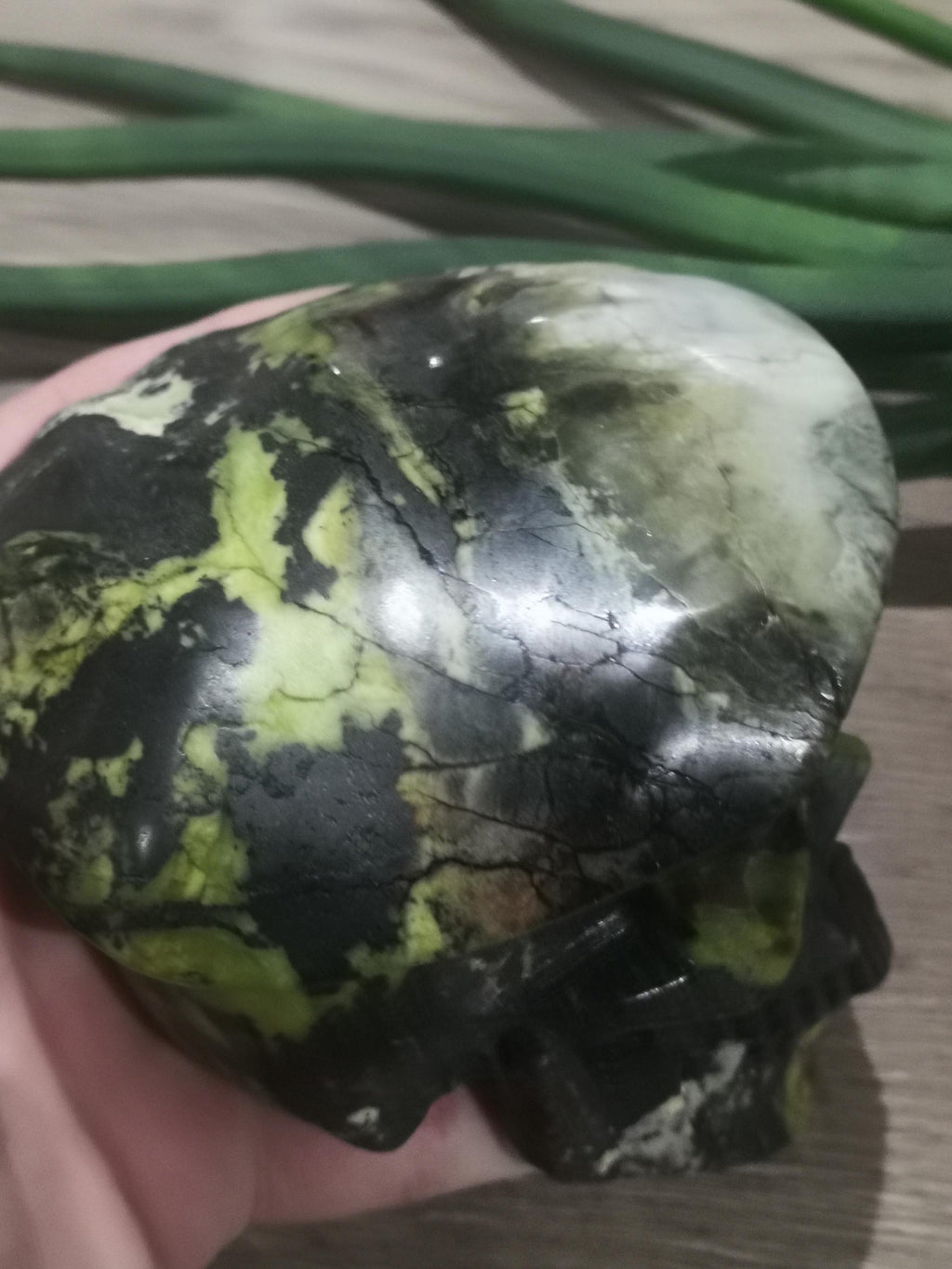 Militare , Basco Verde , Scultura in pietra naturale JASPE HISO , Teschio in pietra da collezione / Crystal Skull