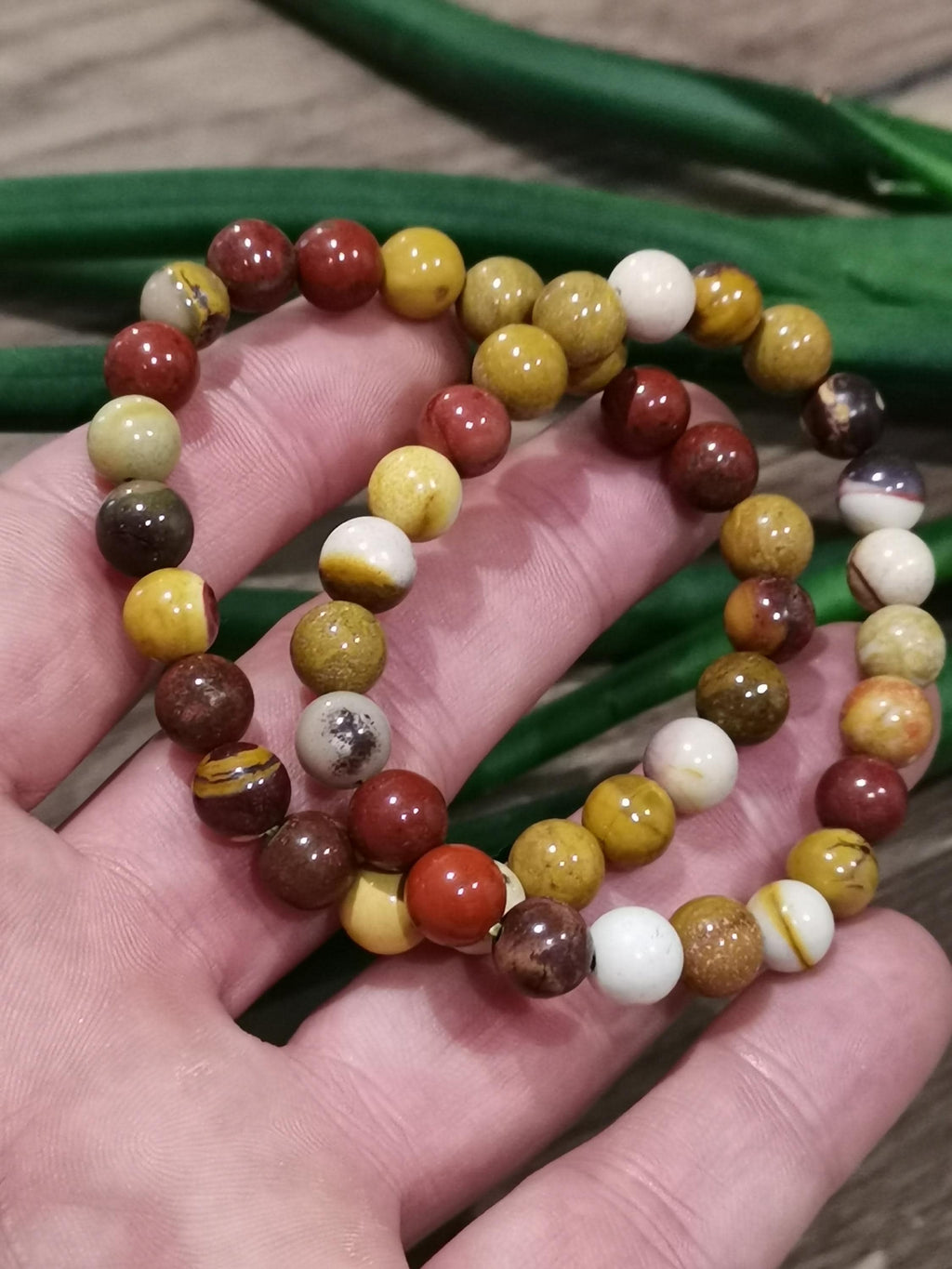 Jaspis Mookaite , mookaite / Armband ronde kralen van 8 mm / maatwerk vervaardigd