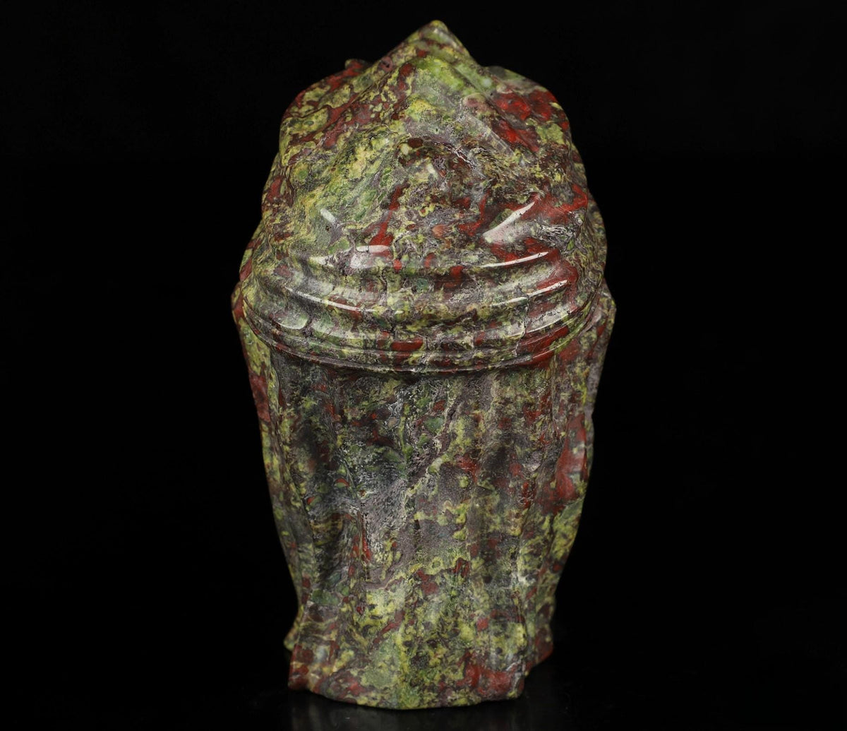 Mummia in diaspro sangue di drago · Scultura in pietra naturale