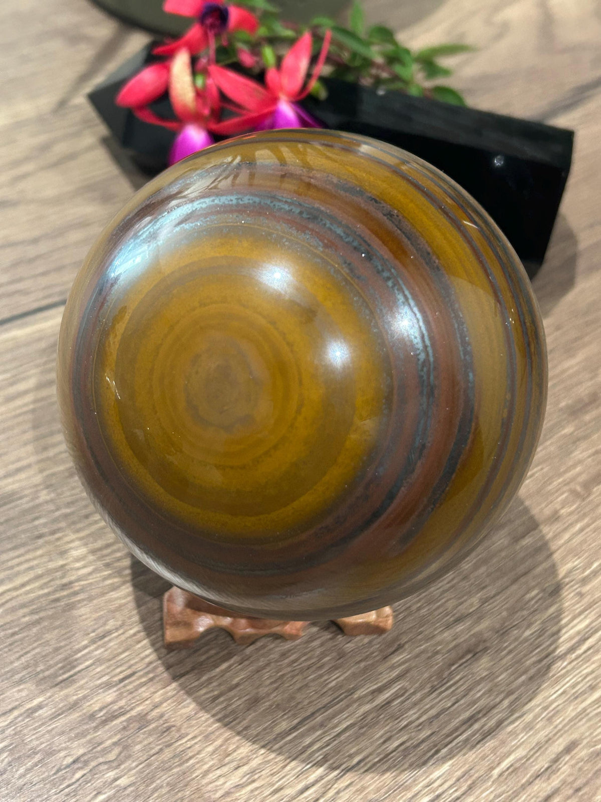 Sfeer XL , Natuurlijke mineraalbol van Veelkleurig IJzerogog , 2127 Gr / Diameter  110 mm