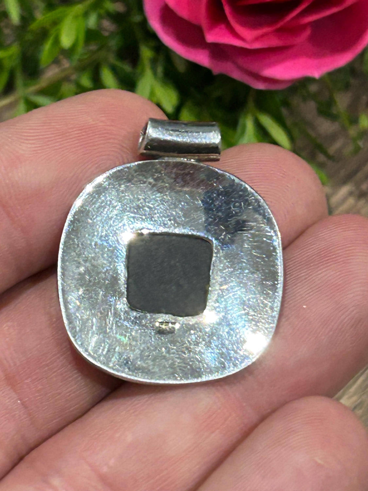 Pendentif en nacre d’ormeau et argent 925 – 5,7 g
