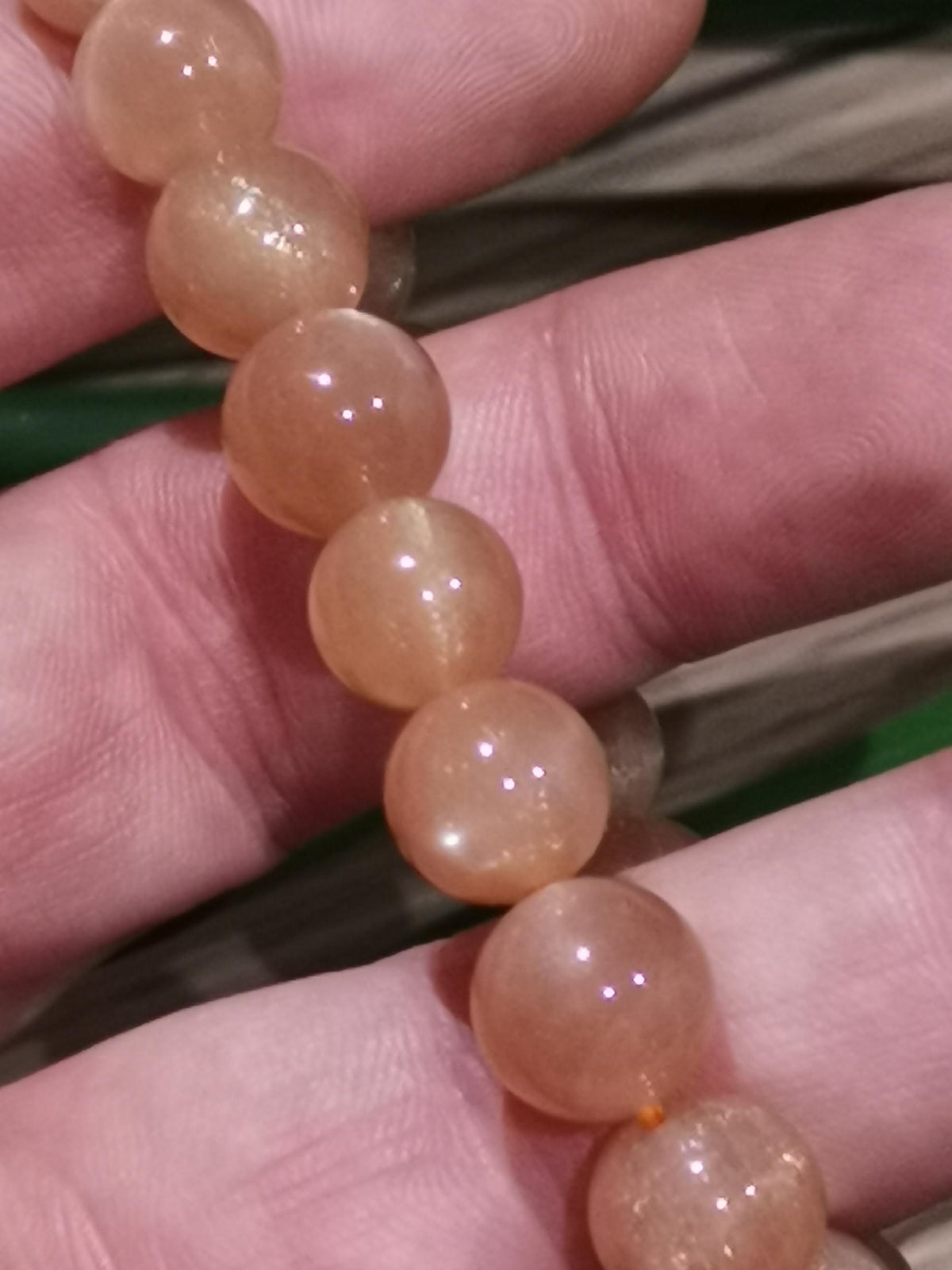 Bracciale in pietra del sole (eliolite) – Perle da 10 mm – AA+