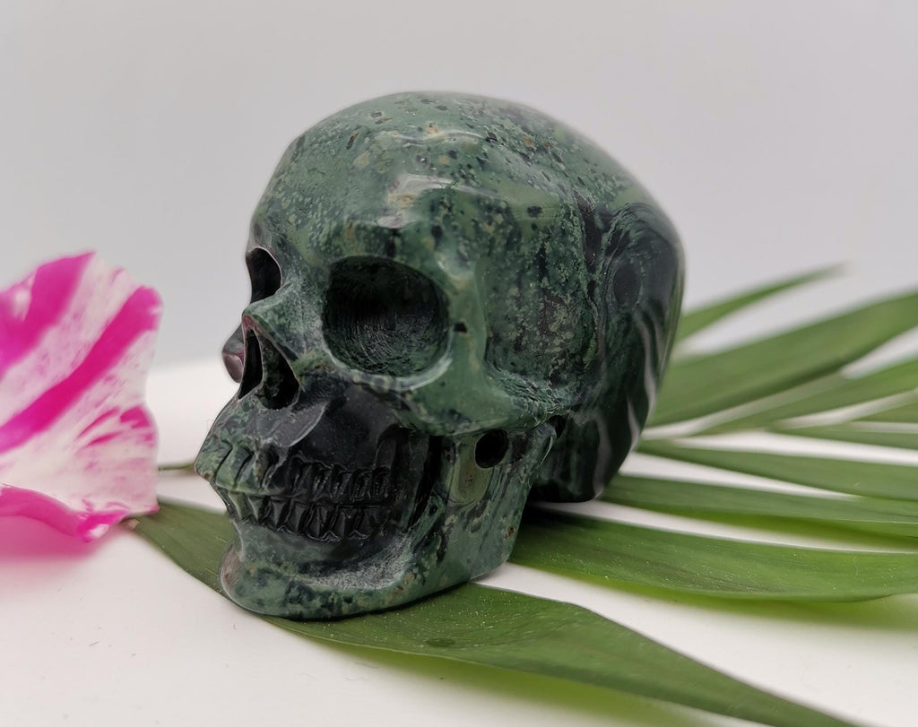 2" Crocodile Skin Jasper / Kambaba Jasper / Collector's Skull, Top quality carved natural stone ideal decoration