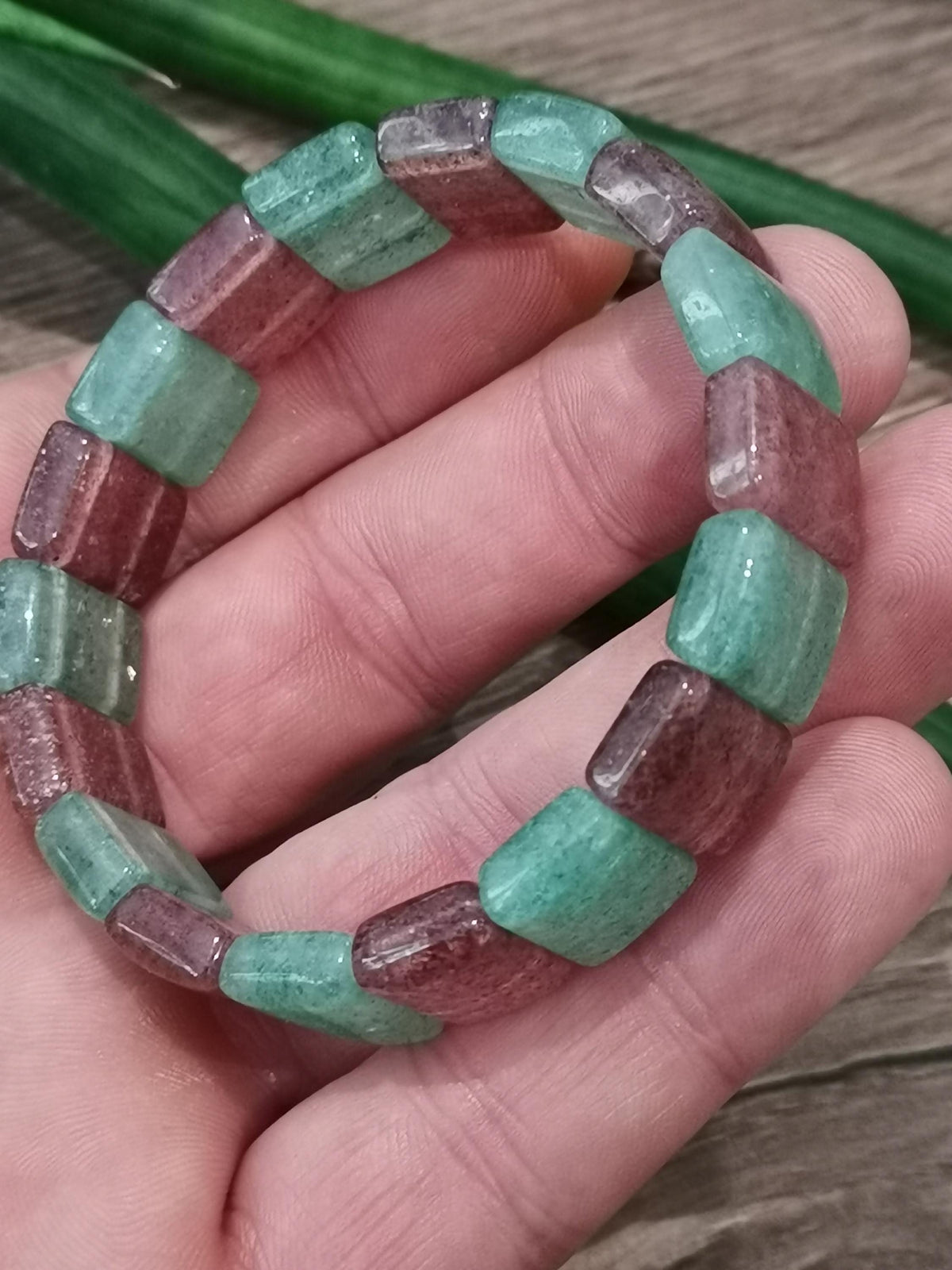 Pulseira em quartzo morango – Contas retangulares bicolores
