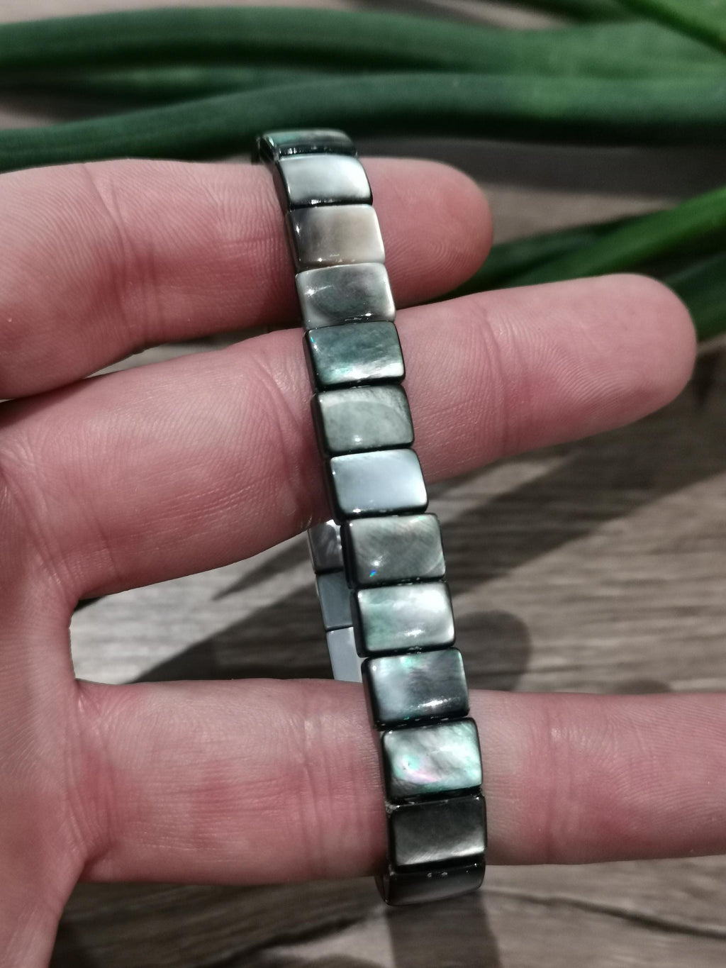 Concha de nácar preto, pérola Mabé de Taiti -> Pulseira com pérola retangular de 11 x 8 milímetros