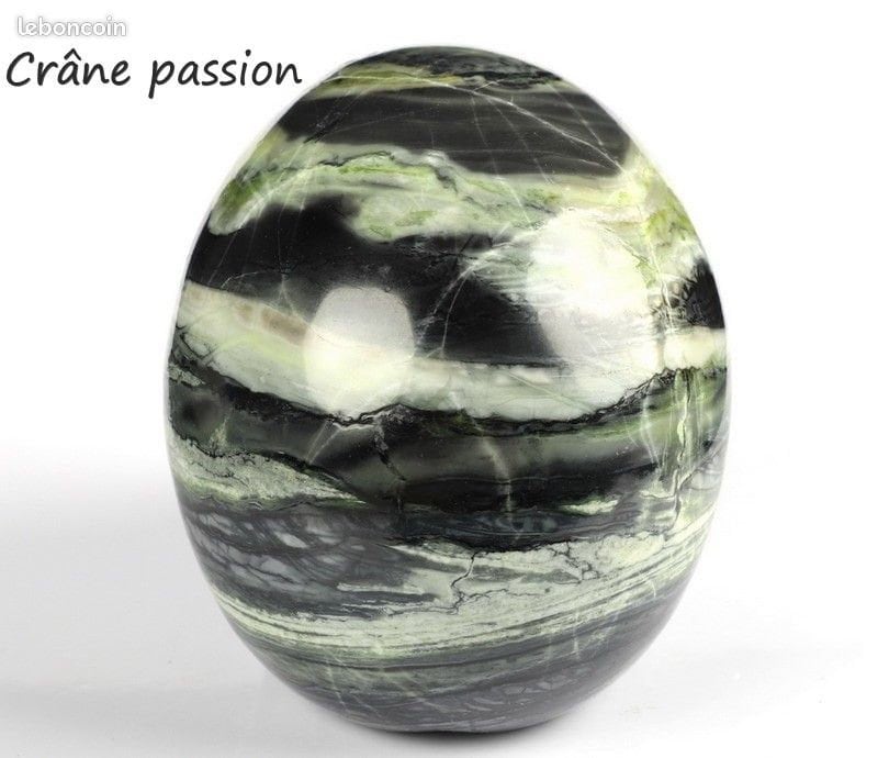 JADE Butter , Beurre Crâne en pierre naturelle , Mémento mori , Vanité