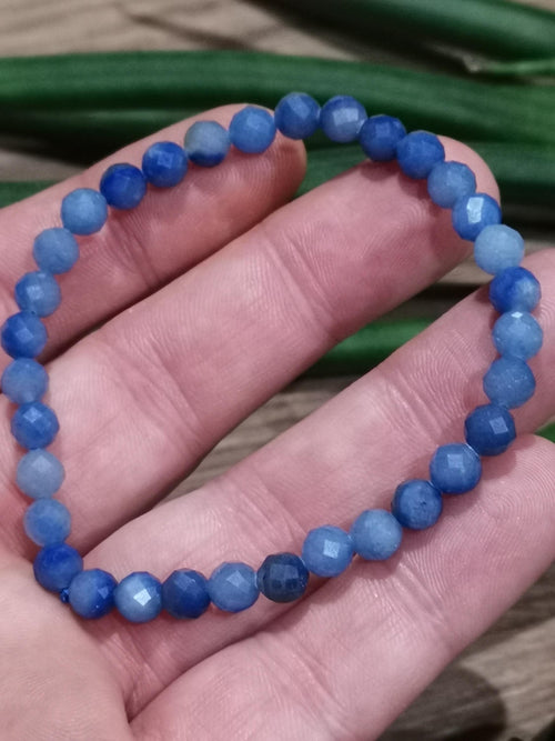 Aventurina Azul Brasil , Pulsera a medida a elegir , Perla redonda facetada de 6 mm