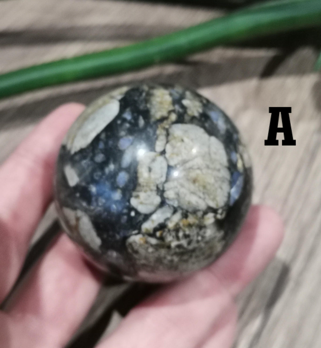 llanite / Vulcanite , Sphere pierre naturelle AU CHOIX , Boule Minérale