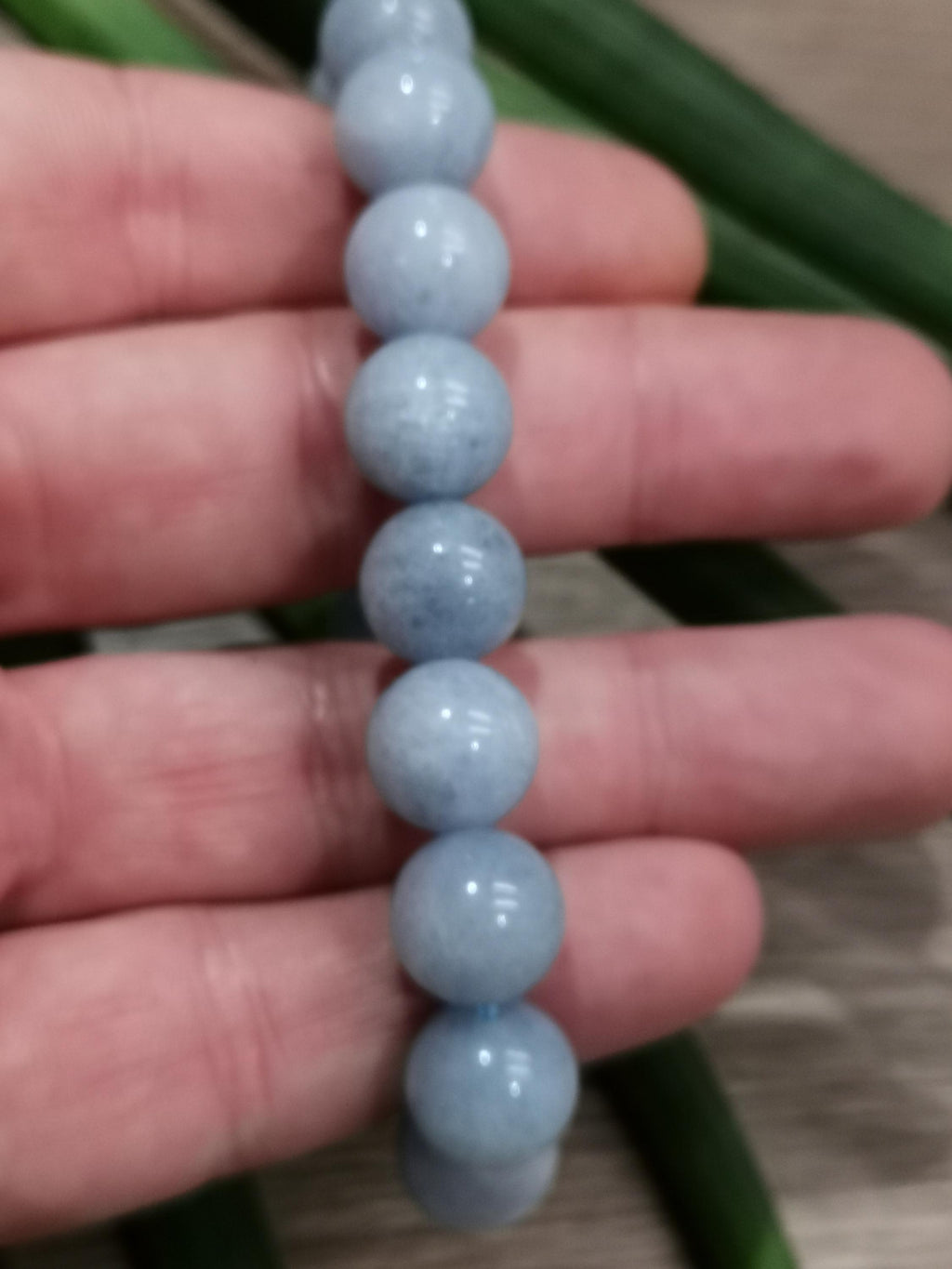 Pulseira em angelite azul, contas redondas de 8 ou 12 mm