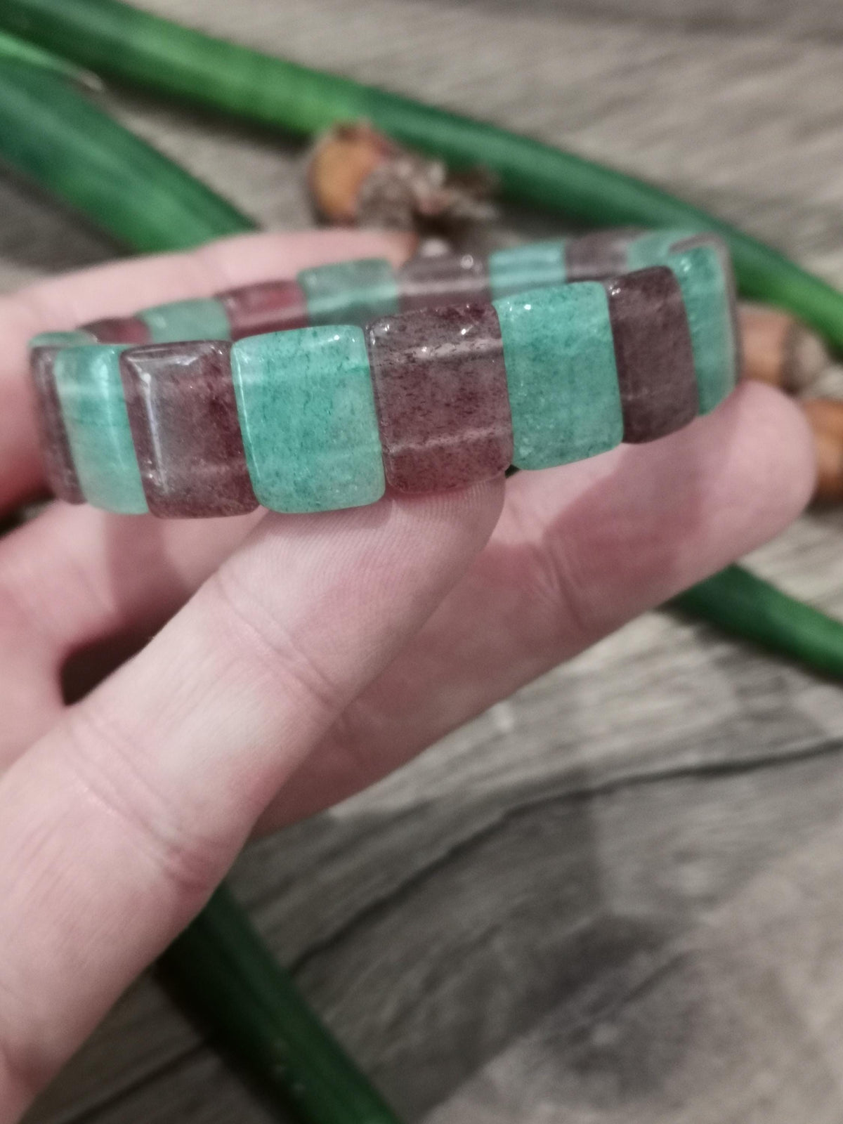 Pulseira em quartzo morango – Contas retangulares bicolores