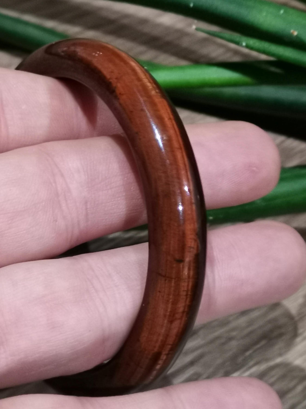 Oog van de Stier , rood oog van de tijger / Volledige JONC-armband van natuursteen / Diameter 61 mm