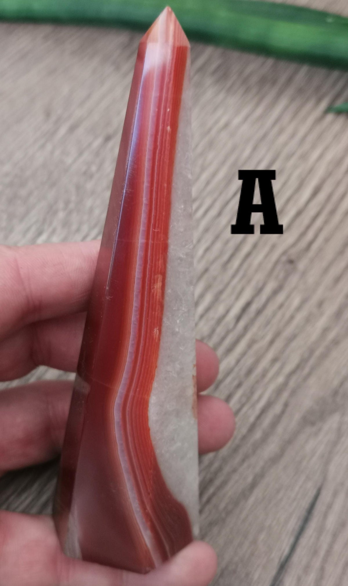 Orange Madagascar sardonyx agate – Choice of obelisk tower