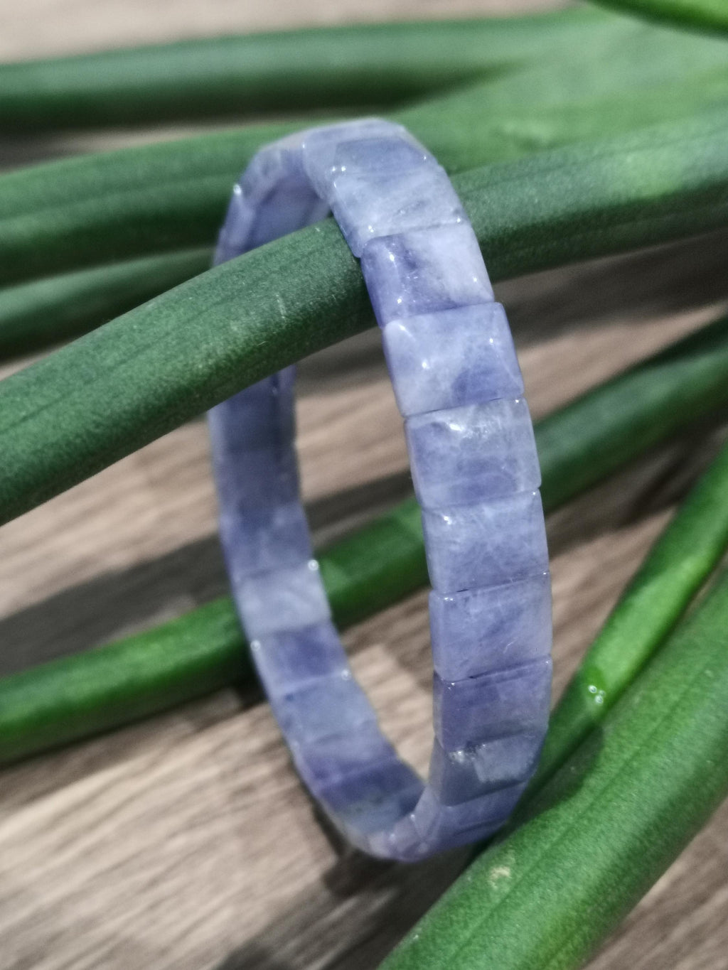 Tanzaniet  ->  Rechthoekige kralenarmband van 8 bij 6 millimeter / Op maat gemaakt / Lengte naar KEUZE
