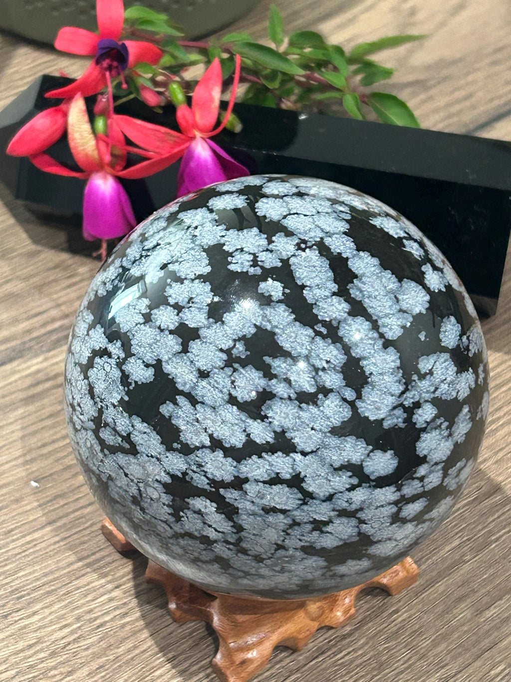 Obsidiana COPOS DE NIEVE , Esfera XL de colección , Diámetros 99 Mm / Litoterapia / Feng shui