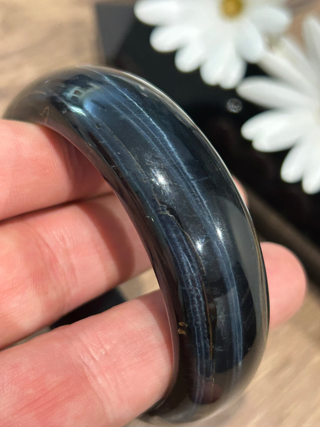 Falkenog , Nachtblauw  -> Starre Bangle Armband van natuursteen , Lithotherapie / cadeaus / Sieraden