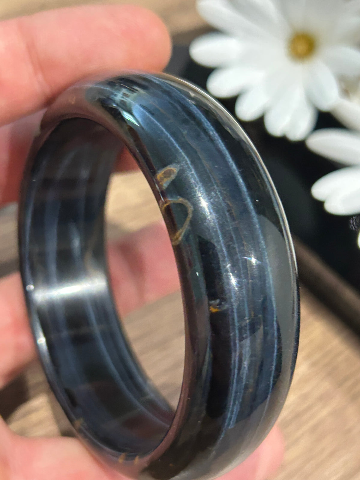 Falkenog , Nachtblauw  -> Starre Bangle Armband van natuursteen , Lithotherapie / cadeaus / Sieraden