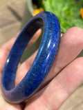 Lapis lazuli -- > Starre BORGARM, binnendiameter 64 mm, zeldzaam en van mooie kwaliteit, natuursteen