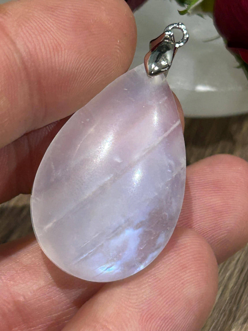 Tropfenanhänger aus Mondstein – 12 g