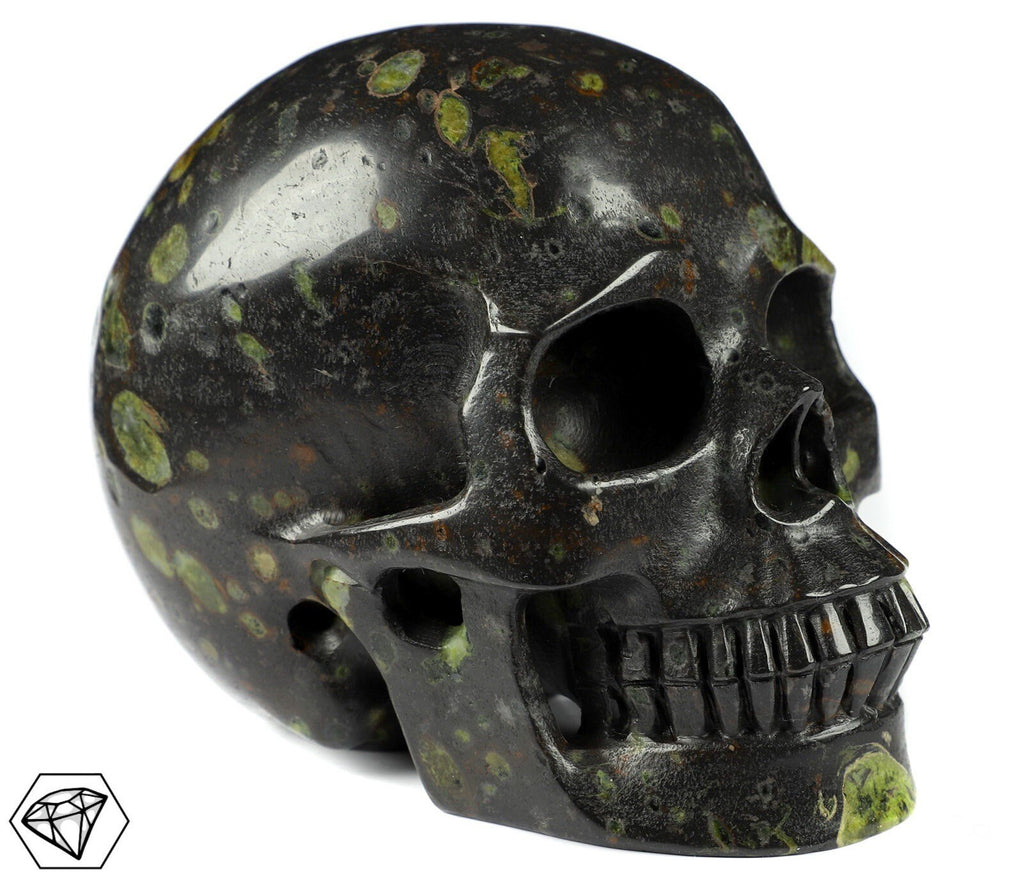 Crâne pierre naturelle JASPE PLUMITE    ,  Top qualité , Cranio , SchÄdel , SKULL Crystal Skull