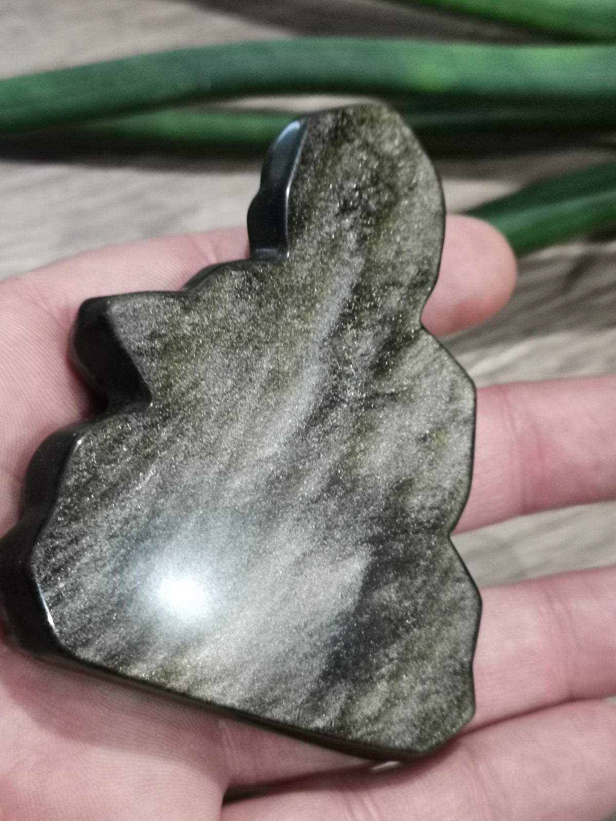 Ganesha gravada em obsidiana dourada – Escultura em pedra natural