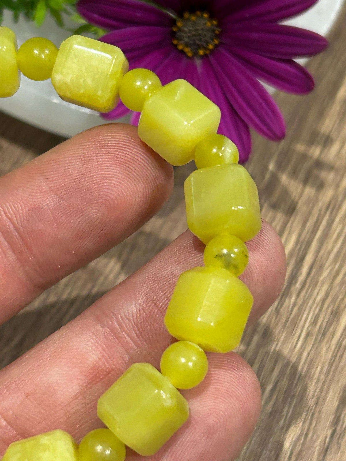 Serpentina , Jade Limón , Pulsera a Medida , Perla Redonda de 6 mm + Cuadrado de 10 mm / - Serenidad – Equilibrio – Renovación