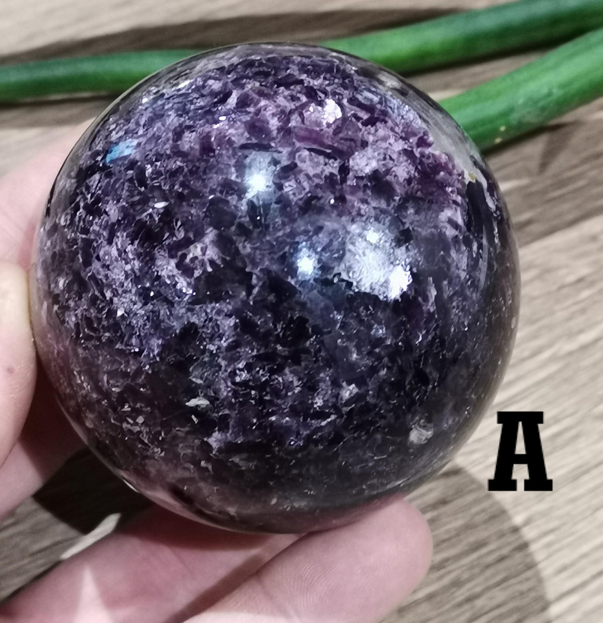Mica Violeta / Mica Púrpura, Lepidolita AA+ / ESFERA A ELEGIR Rara de Tanzania